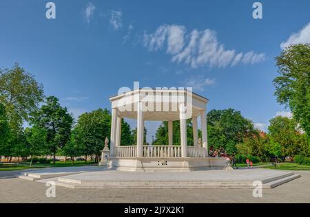 Pavillon en pierre Bjelovar dans le centre-ville de Croatie Banque D'Images