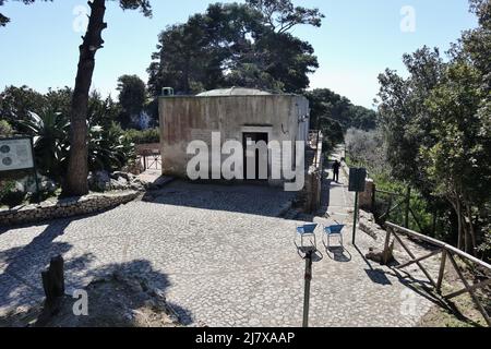 Capri – Piazzale di ingresso di Villa Jovis Banque D'Images