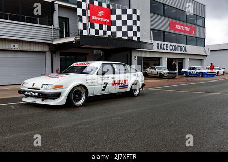 Martin Overington et Guy Stevens, Groupe 2 White, 1979, Rover SD1, conduit dans la période par Jeff Allam et TIFF Needell, construit par David Price Racing Banque D'Images