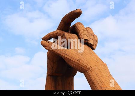 GRETNA GREEN, GRANDE-BRETAGNE - 13 SEPTEMBRE 2014 : c'est un fragment de la Grande danse (sculpture de Ray Lonsdale) dans un village écossais sur la borde Banque D'Images