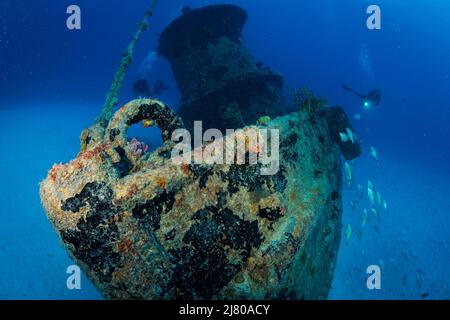 Plongée sur l'épave du Porpoise au large de l'île néerlandaise de Sint Maarten Banque D'Images
