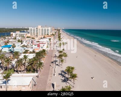 Vue aérienne de Hollywood Beach, Floride, États-Unis Banque D'Images