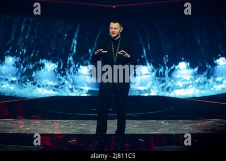 Turin, Italie. 11th mai 2022. Alessandro Catelan lors du Concours Eurvision Song 2022, deuxième demi-finale - répétition de la robe le 11 mai 2022 à Pala Olimpico à Turin, Italie. Photo Nderim Kaceli crédit: Agence de photo indépendante/Alamy Live News Banque D'Images