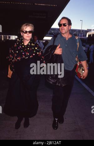 Meryl Streep et Don Gummer janvier 1994. Crédit: Ralph Dominguez/MediaPunch Banque D'Images