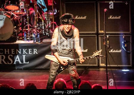 Oslo, Norvège. Avril 30th 2022. Le groupe Michael Schenker Group donne un concert à Vulkan Arena à Oslo. Ici, le guitariste, compositeur et compositeur Michael Schenker est vu en direct sur scène. (Crédit photo: Gonzales photo - Terje Dokken). Banque D'Images