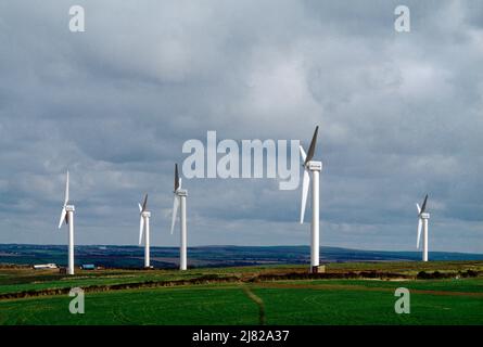 Redruth Cornwall England Wind turbines sur Wind Farm Banque D'Images