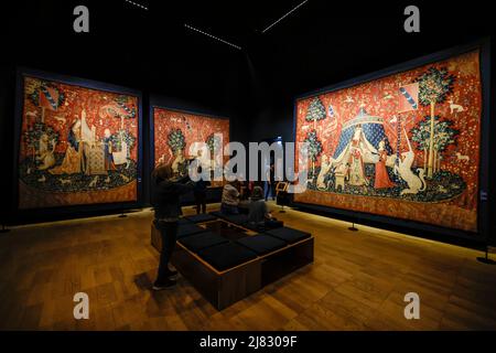 RÉOUVERTURE DU MUSÉE CLUNY DE PARIS Banque D'Images