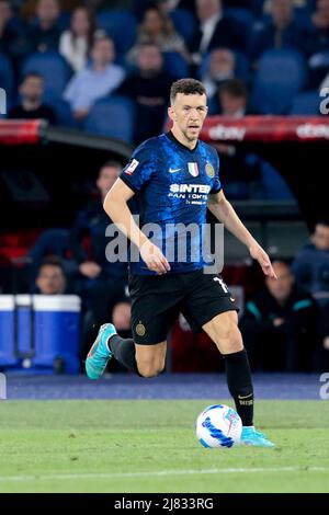 InterÕs milieu de terrain croate Ivan Perisic contrôle le ballon lors de la finale de Coppa Italia entre Juventus et Inter au stade Olimpico Rome, centre de l'Italie, le 11 mai 2022. Banque D'Images