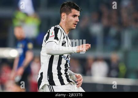 Alvaro Morata, l'avant espagnol de Juventus, regarde pendant la finale de Coppa Italia entre Juventus et Inter au stade Olimpico de Rome, au centre de l'Italie, le 11 mai 2022. Banque D'Images