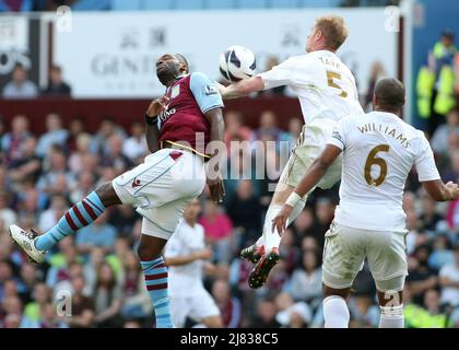 8th septembre 2012 - Premiership football - Aston Villa vs Swansea City. Photographe: Paul Roberts / Pathos. Banque D'Images