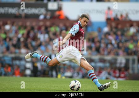 8th septembre 2012 - Premiership football - Aston Villa vs Swansea City. Photographe: Paul Roberts / Pathos. Banque D'Images