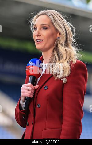 Jenna Brooks Sky Sports reporter de la ligue de rugby pendant le tournage au stade John Smiths Banque D'Images