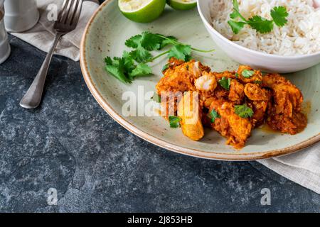 Pates de poisson Parsi au riz - délicieux curry de la communauté Parsi à Bombay Banque D'Images