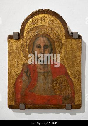 Cristo benedidente - tempera su tavola - cuola bolognese - seconda metà del XIV secolo - San Casciano Val di Pesa (Fi), Italia, Museo d’arte Sacra Banque D'Images