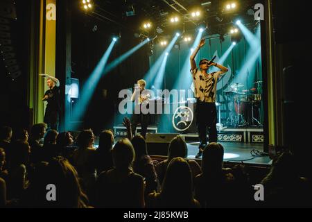 Berne, Suisse. 12th mai 2022. Le groupe de rap allemand Lost Candela joue un concert à Bierhübeli à Berne. (Photo : Tilman Jentzsch). Credit: Gonzales photo/Alamy Live News Banque D'Images