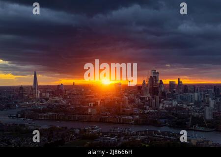 Vue panoramique sur les gratte-ciel de Londres en 2022 Banque D'Images