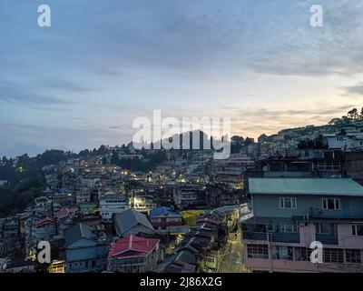 Darjeeling Himalaya Hill station dans le paysage de l'Inde du Bengale occidental Banque D'Images