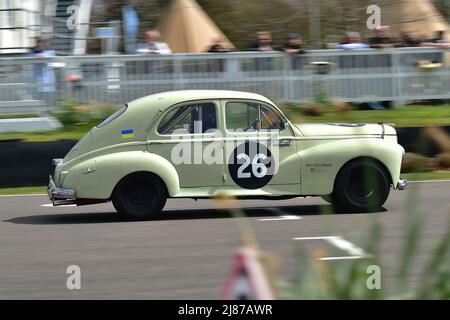 Bryn Griffiths, Peugeot 203, Sopwith Cup, c'était une course de vingt minutes pour des véhicules d'un type qui a concouru jusqu'en 1956, il a présenté un considérablement wi Banque D'Images