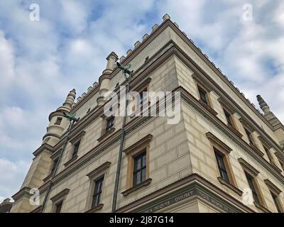 La façade d'angle de l'hôtel de ville - Poznan, Pologne Banque D'Images