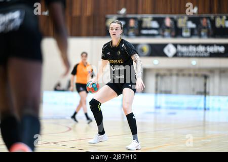 Nadia Offendal de Paris 92 lors du championnat de France féminin, Ligue Butagaz Energie Handball match entre Paris 92 et Handball Plan de Cuques le 8 mai 2022 au Palais des Sports Robert Charpentier à Issy-les-Moulineaux, France - photo Victor Joly / DPPI Banque D'Images