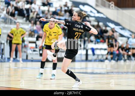 Nadia Offendal de Paris 92 lors du championnat de France féminin, Ligue Butagaz Energie Handball match entre Paris 92 et Handball Plan de Cuques le 8 mai 2022 au Palais des Sports Robert Charpentier à Issy-les-Moulineaux, France - photo Victor Joly / DPPI Banque D'Images