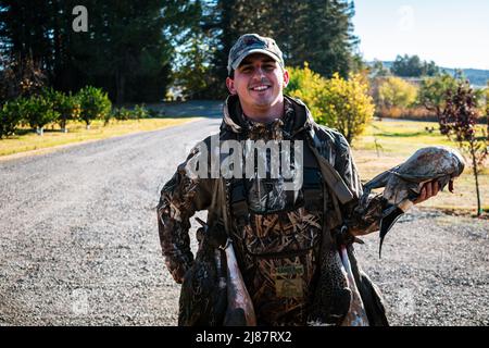 Un chasseur de canards en Californie Banque D'Images