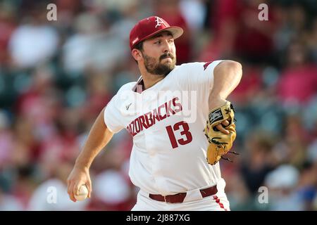 Arkansas, États-Unis. 13th mai 2022. 13 mai 2022: .Vanderbilt défait l'Arkansas 9-6 à Fayetteville, AR, Richey Miller/CSM crédit: CAL Sport Media/Alay Live News Banque D'Images