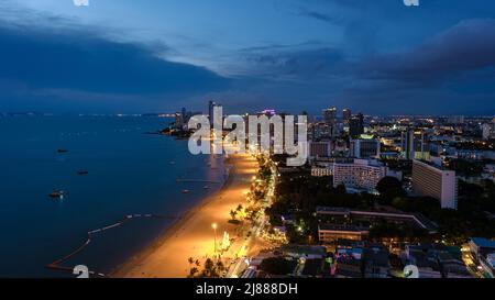 Vue aérienne de l'alphabet de la ville de Pattaya sur la montagne, Pattaya, vue panoramique sur l'horizon de la ville de Pattaya Thaïlande Asie citiyscape Banque D'Images