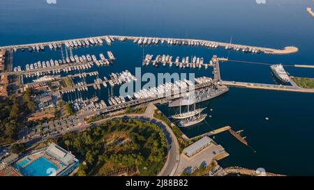 Marina floisvou et les environs, Palaio Faliro, Athènes, Grèce Banque D'Images