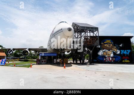 Samut Prakan, Thaïlande. 14 mai 2022. Un Boeing 747 à la retraite qui a été converti en café. Matt Hunt / Neato. Credit: Matt Hunt / Neato / Alay Live News Banque D'Images