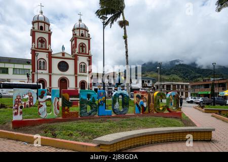 Pueblo Rico, une petite ville des Andes. Colombie, Amérique du Sud. Banque D'Images