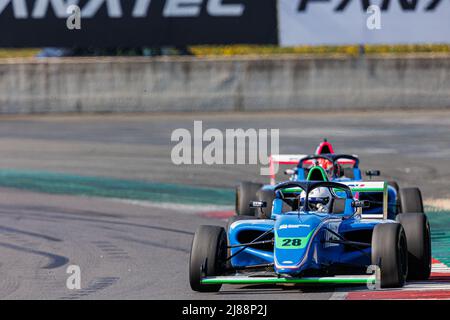 Magny-cours, France. 14th mai 2022. 28 REIS Max (ger), Formule 4 - Mygale génération 2, action lors de la ronde 3rd du Championnat de France FFSA F4 2022, du 13 au 15 mai sur le circuit de Nevers Magny-cours à Magny-cours, France - photo Clément chance / DPPI crédit: DPPI Media/Alay Live News Banque D'Images