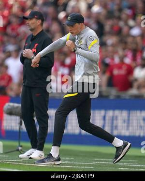 Thomas Tuchel, directeur de Chelsea, réagit lors de la finale de la coupe Emirates FA au stade Wembley, à Londres. Date de la photo: Samedi 14 mai 2022. Banque D'Images