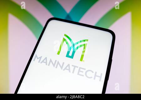 Brésil. 14th mai 2022. Sur cette photo, le logo Mannatech apparaît sur un smartphone et en arrière-plan. (Credit image: © Rafael Henrique/SOPA Images via ZUMA Press Wire) Banque D'Images