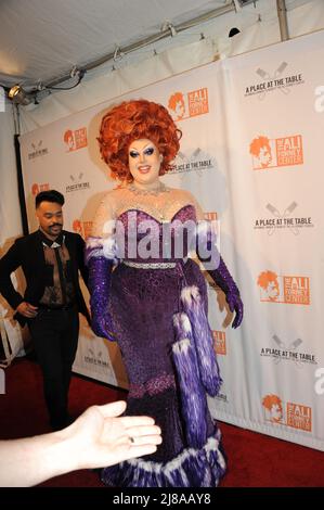 Ali Forney place au Gala de la Table célébrant les talents LGBT tapis rouge à Cipriani Wall Street à New York photos de Nadja Sayej Banque D'Images