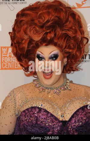 Ali Forney place au Gala de la Table célébrant les talents LGBT tapis rouge à Cipriani Wall Street à New York photos de Nadja Sayej Banque D'Images