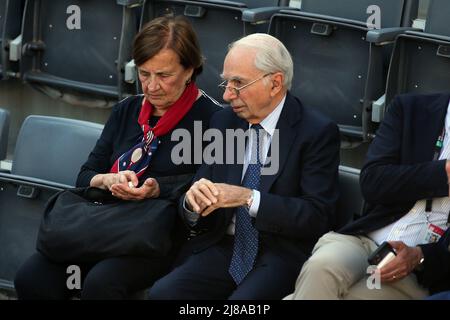 Rome, Italie. 14th mai 2022. ROME, ITALIE - 14.05.2022: VIP à tribuna. Giuliano Amato, presidente della corte costituzionale con la moglie Diana Vincenzi in tribuna agli internazionali di tennis di Roma. Crédit : Agence photo indépendante/Alamy Live News Banque D'Images