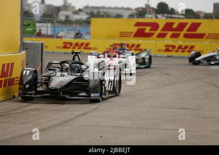 Edoardo Mortara a remporté la première course à Berlin-Tempelhof et a ainsi célébré la quatrième victoire de sa carrière. Jean-Eric Vergne est arrivé deuxième et Stoffel Vandoorne troisième. (Photo de Simone Kuhlmey/Pacific Press/Sipa USA) Banque D'Images