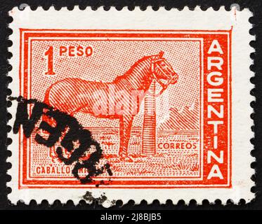 ARGENTINE - VERS 1959 : un timbre imprimé en Argentine montre le cheval domestique, vers 1959 Banque D'Images