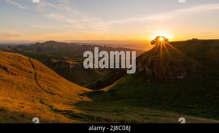 Vue panoramique depuis te Mata Peak au coucher du soleil, Hawke's Bay, Nouvelle-Zélande. Banque D'Images