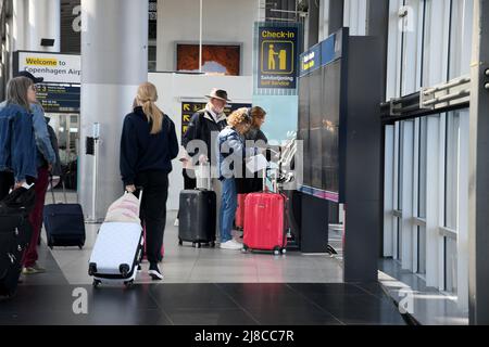 Kastrup/Copenhague/Danemark/15 mai 2022/ Treller ariving à l'aéroport international de Copenhague à Kastrup Copenhague. (Photo..Francis Dean/Dean Pictures) Banque D'Images