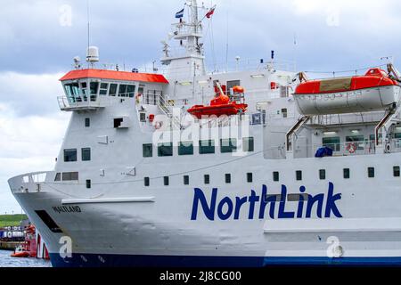 Le traversier NorthLink Hjaltland est amarré au port d'Aberdeen, se préparant à naviguer jusqu'à Kirkwall, Orkney et Lerwick à Shetland, en Écosse Banque D'Images