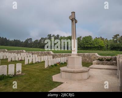 Voici le cimetière britannique de Courmas de la première Guerre mondiale. La plupart des 130 décès survenus le 20 juillet 1918 lors de l'offensive de la Marne du 18 juillet au 6 août 1918 Banque D'Images