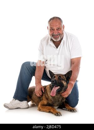 berger belge et homme devant un fond blanc Banque D'Images