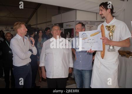 Paris : Concours de la mesure baguette de tradition française, document du concours régional 75, 92, 93 et 94 Banque D'Images