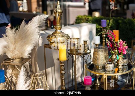 Détails marocains vintage lors d'une fête de mariage. Banque D'Images