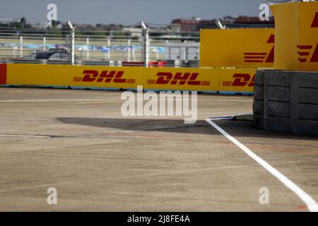 13 mai 2022, Berlin, Tempelhofer Damm, 12101 Berlin, Allemagne: Berlin: Le Championnat du monde de Formule E commence à Tempelhofer Flugfeld. 22 pilotes se battent pour des victoires en deux étapes. (Credit image: © Simone Kuhlmey/Pacific Press via ZUMA Press Wire) Banque D'Images