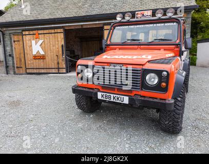 Kankku Off Road Driving Adventure et ses véhicules Landrover à Windermere dans le Lake District, Angleterre, Royaume-Uni Banque D'Images