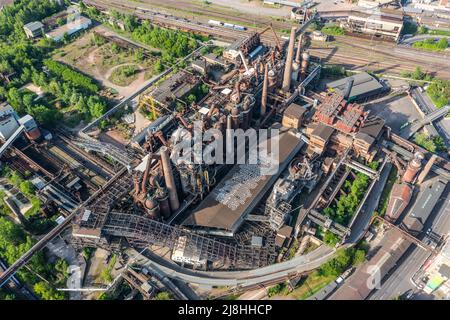 Völklingen Ironworks ou Weltkulturerbe Völklinger Hütte, ferronnerie historique, Völklingen, Allemagne Banque D'Images