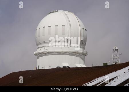 Télescope Canada-France-Hawai'i au sommet du volcan Mauna Kea, sur la grande île d'Hawaï, aux États-Unis Banque D'Images